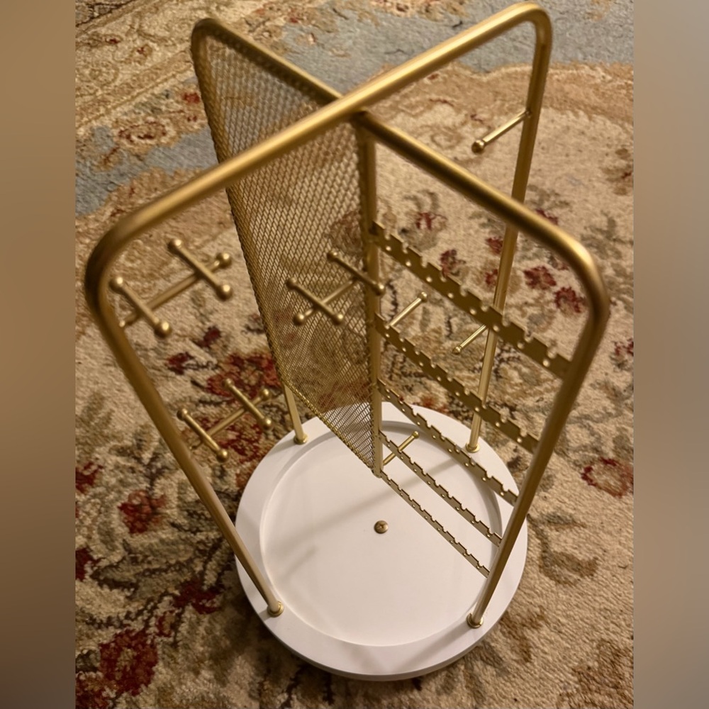 Rotating Jewelry Display Stand - Picture 5 of 8